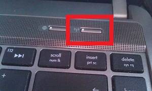 Почему не включается ноутбук кнопкой включение. Леново кнопка включения вай фай. Переключатель включения Wi-Fi на ноутбуке. Индикатор вай фай на ноутбуке. Кнопка маршрутизатора на клавиатуре.